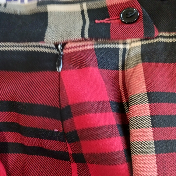 Plaid wool wrap skirt - Picture 2 of 5